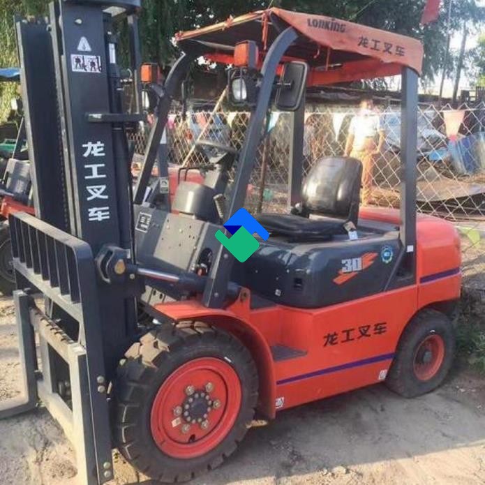 龙工叉车3吨多少钱一台？新款二手龙工叉车3吨多少钱一台？